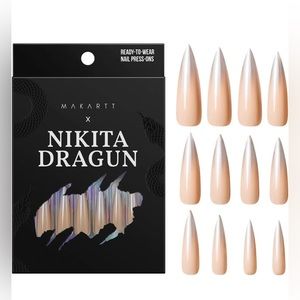 Press ons Bubble Bath 24 Nails 12 Sizes--Nekita Dragun new